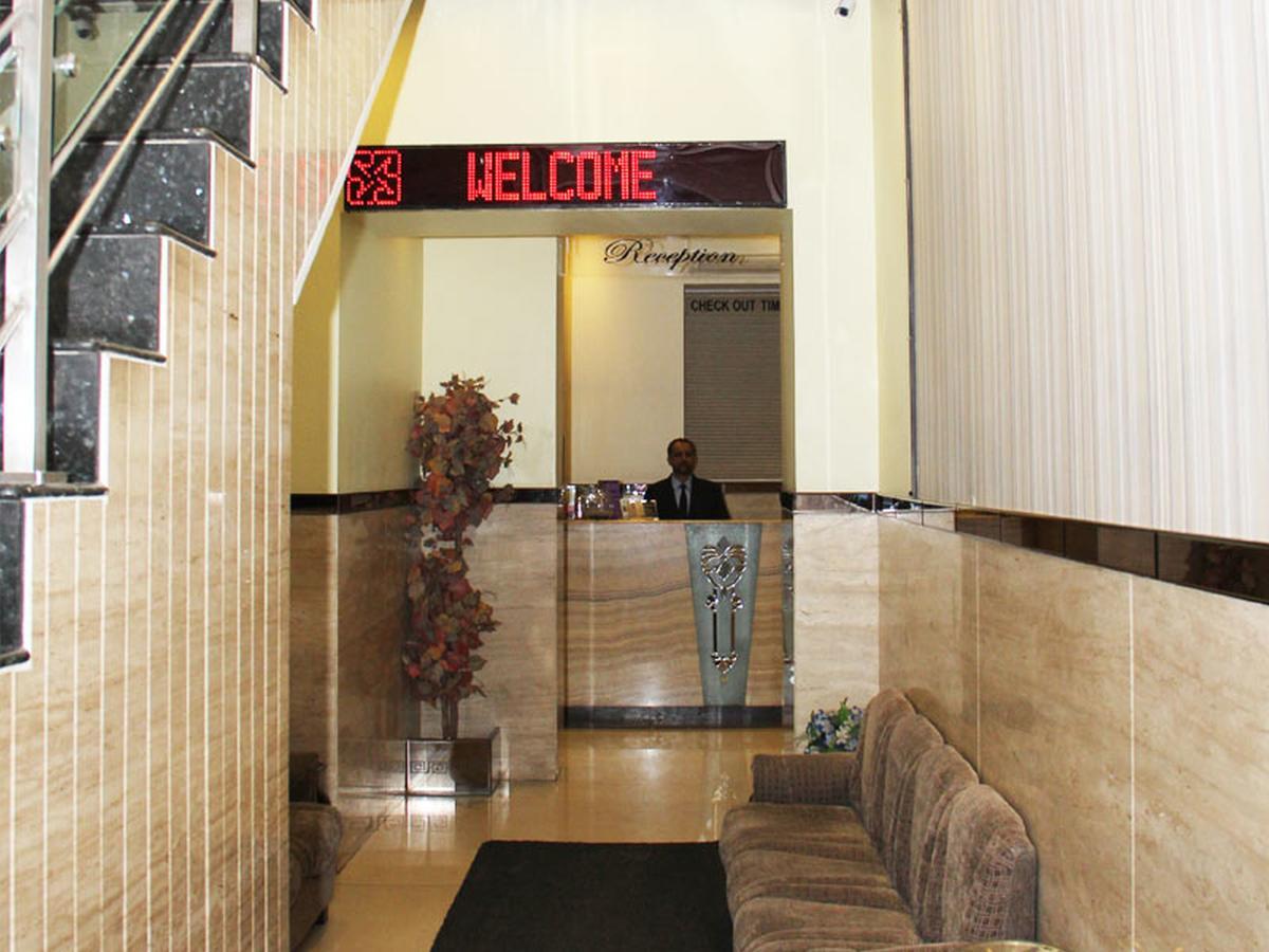 Hotel Ripon Palace Mumbai Bagian luar foto