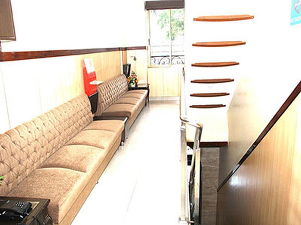 Hotel Ripon Palace Mumbai Bagian luar foto